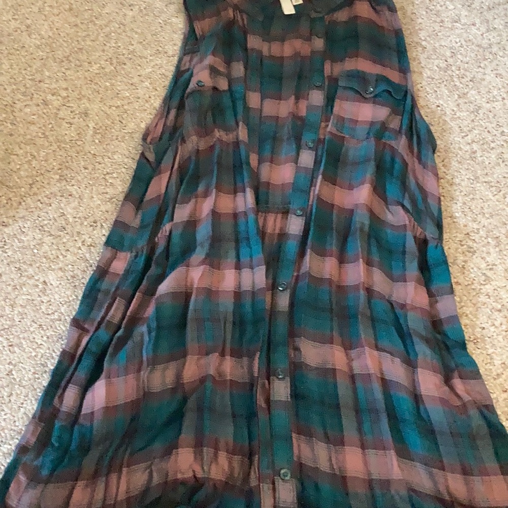 Long sleeveless plaid vest from BP